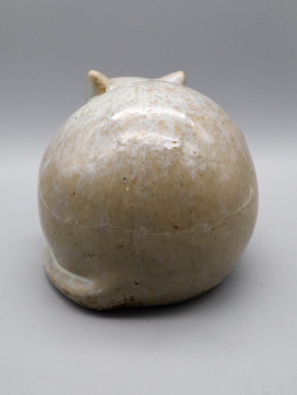 Handmade Fat Cat Art Pottery Sculpture Statue Blue Taupe Glaze 10"L Folk Art - Picture 4 of 6